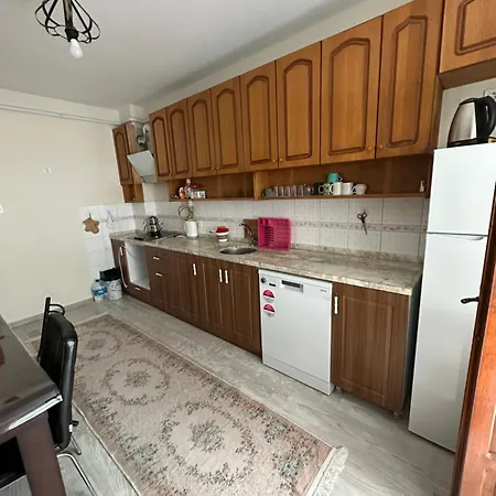Apartment Meydanin Goebeginde Kiralik Trabzon
